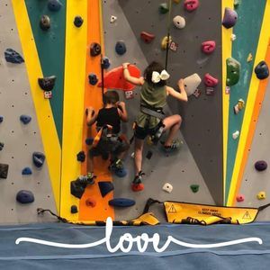 Meet your Posher, Derek